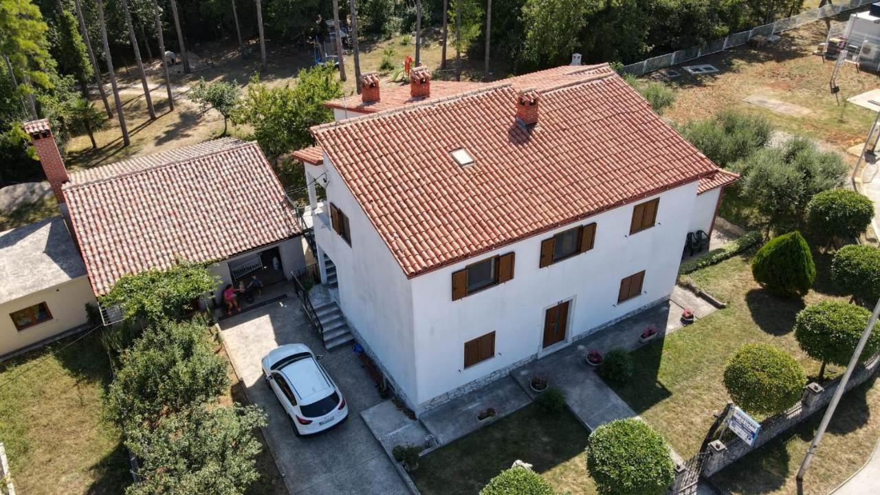 Hotel House Kontus Plomin Zewnętrze zdjęcie