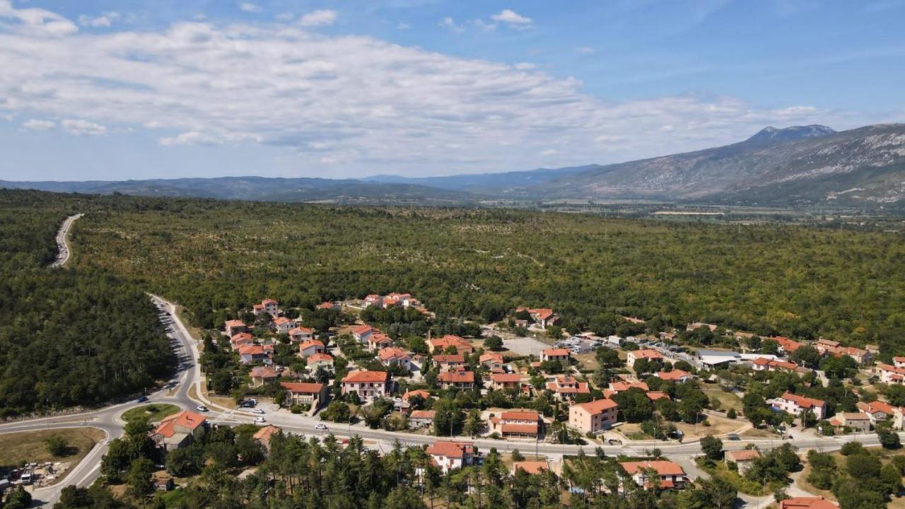 Hotel House Kontus Plomin Zewnętrze zdjęcie